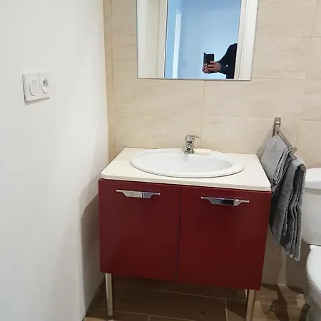 Charment T2 Rdc De Appartement